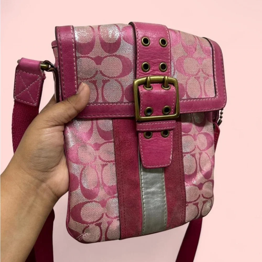 Coach Rare Pink Y2K Vintage Signature Crossbody with Metallic Accent - Picture 2 of 7